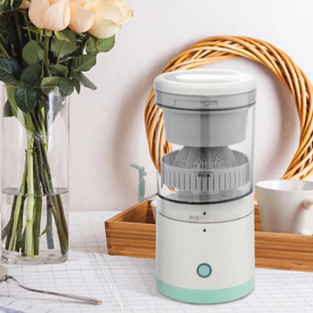 USB Rechargeable Portable & Slow Press Electric Juicer